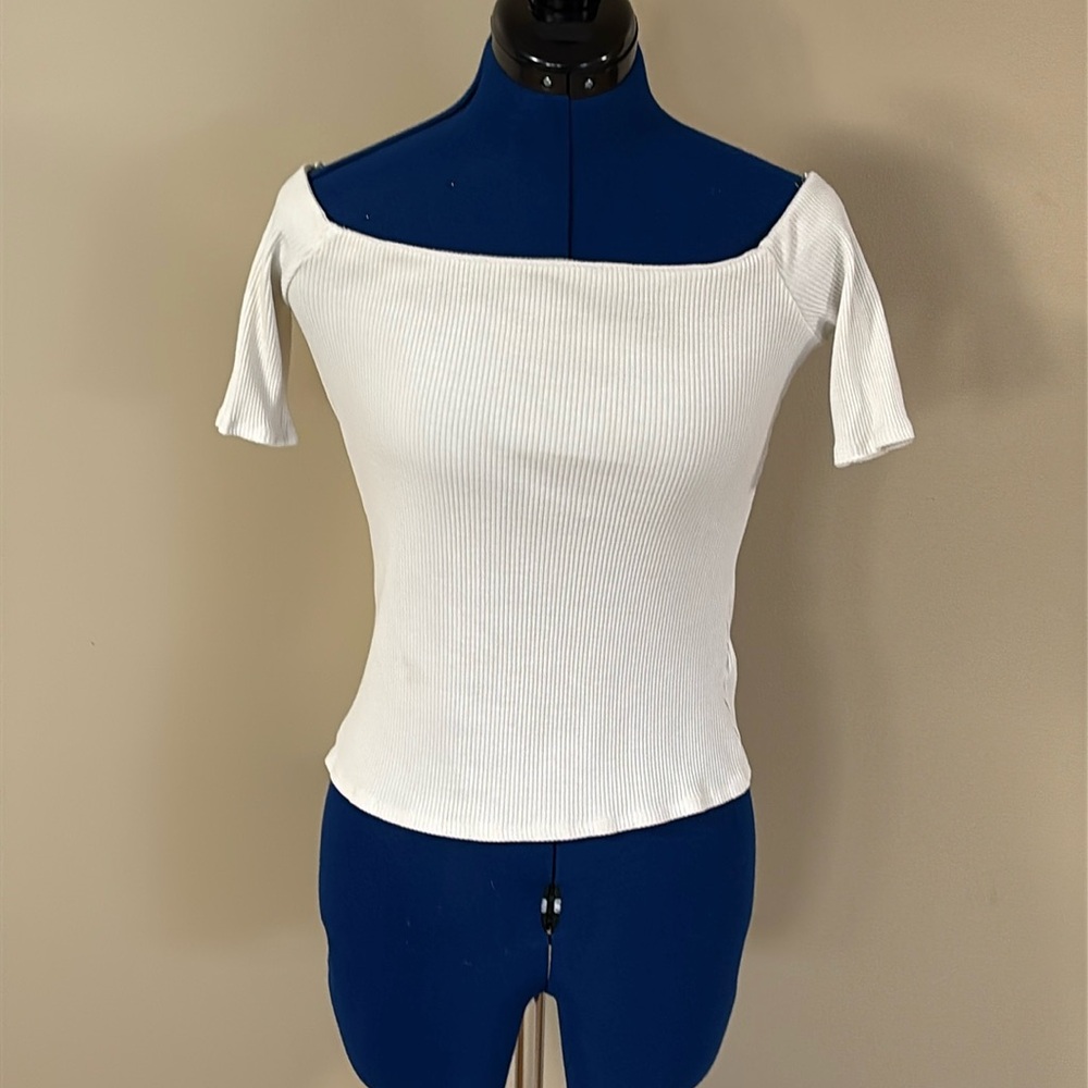 H&M Ribbed Top - Picture 1 of 5